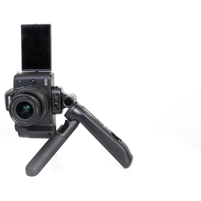Canon EOS M50 Mark II Kit 15-45mm + Tripod Grip + Microphone