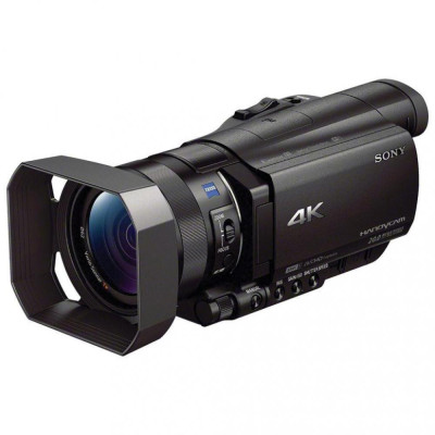 Sony FDR-AX700