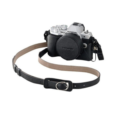 Olympus OM-D E-M10 Mark III kit (14-42mm) silver