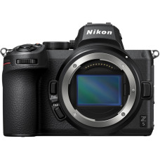 Nikon Z5 body (VOA040AE)