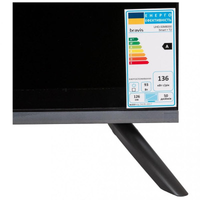 Bravis UHD-50M8000 + T2