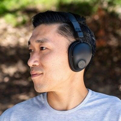 JLAB Studio Pro Wireless Over Ear Black (IEUHBASTUDIOPRORBLK4)