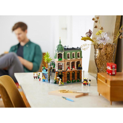 LEGO Icons Бутик-отель (10297)