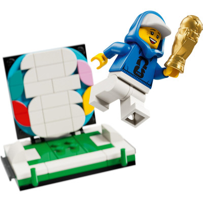 LEGO Editions Football Официальный трофей чемпионата мира по футболу FIFA (43020)