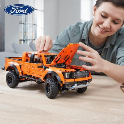 LEGO Ford F-150 Raptor (42126)