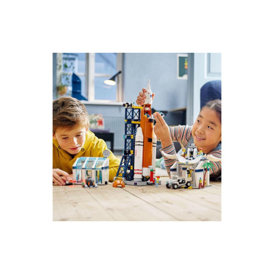 LEGO City Space Космодром, 1010 деталей (60351)