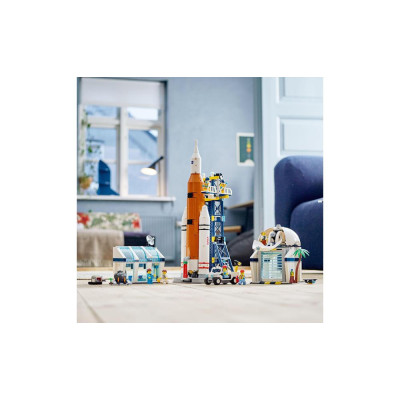 LEGO City Space Космодром, 1010 деталей (60351)
