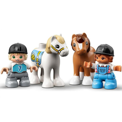 LEGO DUPLO Town Конюшня и уход за пони (10951)