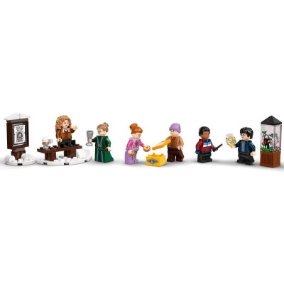 LEGO Harry Potter Визит в деревню Хогсмид (76388)