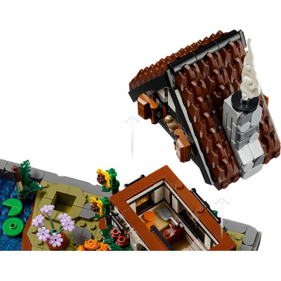 LEGO Icons Осінній котеджний сад (11372)