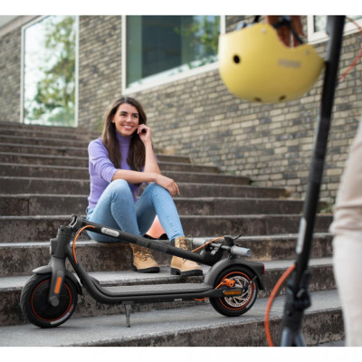 Ninebot by Segway F40E (AA.00.0010.78)