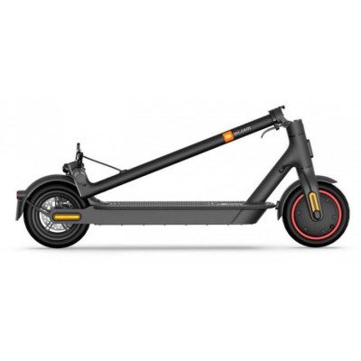 Xiaomi Mi Electric Scooter Pro Black