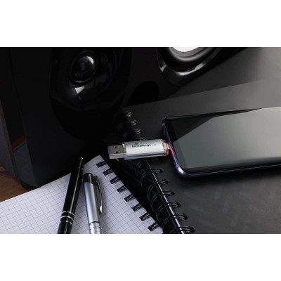 MediaRange 32 GB USB 3.0 combo flash drive with USB Type-C plug (MR936)