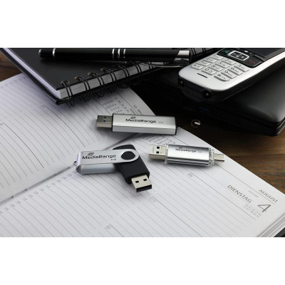MediaRange 32 GB USB 3.0 combo flash drive with USB Type-C plug (MR936)