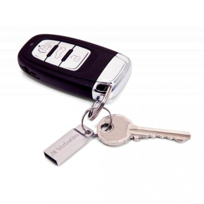 Verbatim 64 GB Metal Executive Silver (98750)