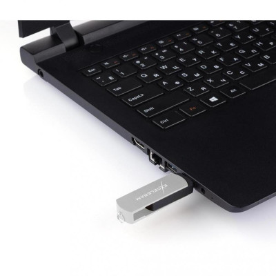 Exceleram P2 Black/Silver USB 3.1 EXP2U3SIB64