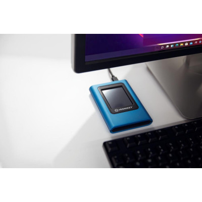 Kingston IronKey Vault Privacy 80 3.84TB (IKVP80ES/3840G)