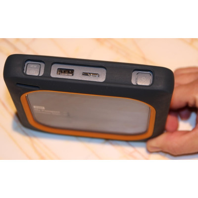 WD 2TB My Passport Wireless (WDBAMJ0020BGY )