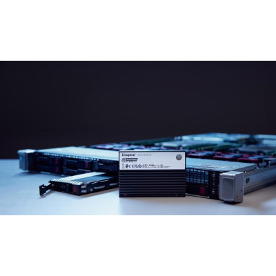 Kingston DC3000ME 3.84 TB (SEDC3000ME/3T8)