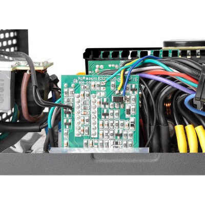 Thermaltake Toughpower Grand RGB 750W (PS-TPG-0750FPCGEU-R)