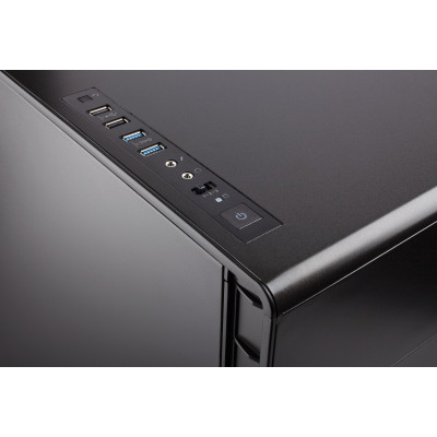 Корпус Corsair Clear 600C (CC-9011079-WW)