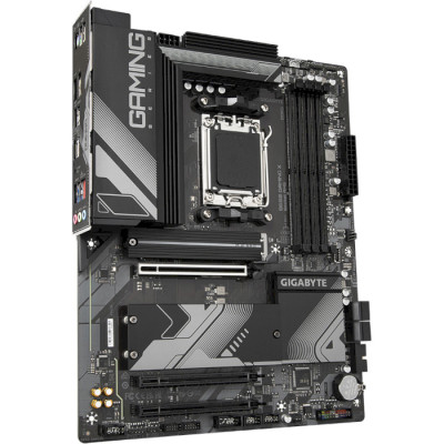 Gigabyte B650 GAMING X