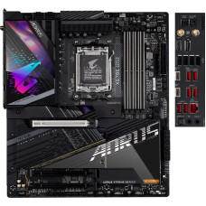 GIGABYTE X670E AORUS XTREME