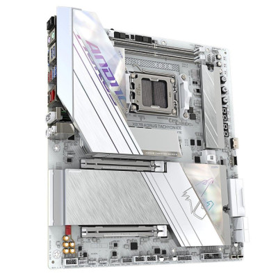 Gigabyte X870 AORUS TACHYON ICE