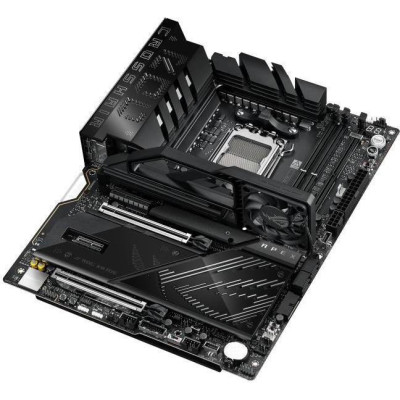 ASUS ROG CROSSHAIR X870E APEX