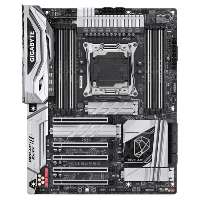 GIGABYTE X299 DESIGNARE EX