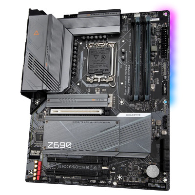 GIGABYTE Z690 GAMING X