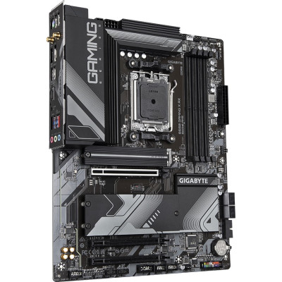GIGABYTE B650 GAMING X AX