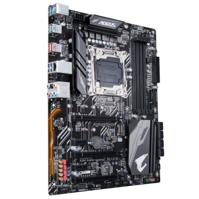 Gigabyte X299 AORUS Gaming