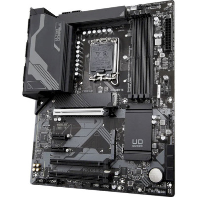 GIGABYTE Z790 UD