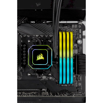 Corsair 32 GB (2x16GB) DDR4 3200 MHz Vengeance RGB RS (CMG32GX4M2E3200C16)