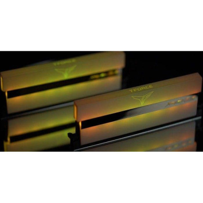 TEAM 16 GB DDR4 3600 MHz XTREEM ARGB (TF13D416G3600HC18JDC01)