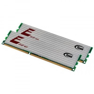 TEAM 8 GB (2x4GB) DDR4 2400 MHz (TED48G2400C16DC01)
