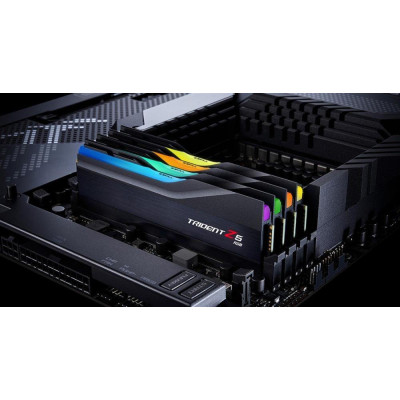 G.Skill 32 GB (2x16 GB) DDR5 6400 MHz Trident Z5 RGB Black (F5-6400J3039G16GX2-TZ5RK)