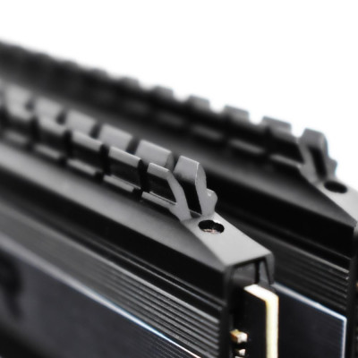 Patriot DDR4 2x8GB/4133 Patriot Viper 4 Blackout (PVB416G413C8K)