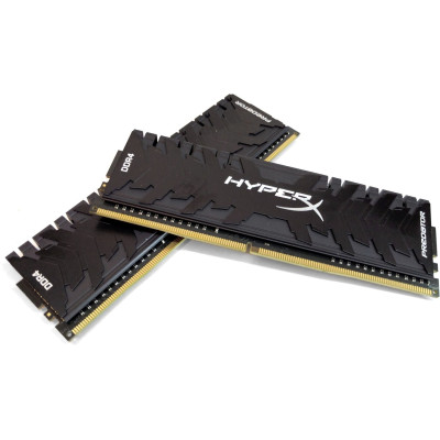 HyperX 64 GB (2x32GB) DDR4 2666 MHz Predator (HX426C15PB3K2/64)