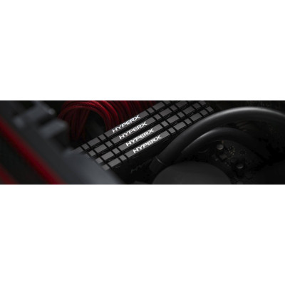 HyperX 64 GB (2x32GB) DDR4 2666 MHz Predator (HX426C15PB3K2/64)