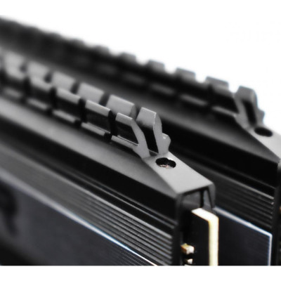 PATRIOT 16 GB (2x8GB) DDR4 3200 MHz Viper 4 Blackout (PVB416G320C6K)