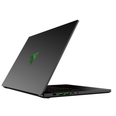 Razer Blade 15 (RZ09-0421NEC3-R3E1)