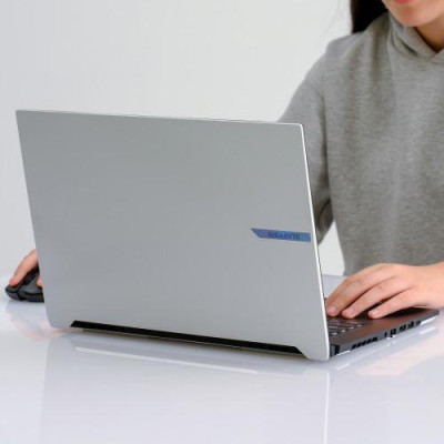 GIGABYTE AERO X16 1TH Space Gray (1TH93UAC94AH)
