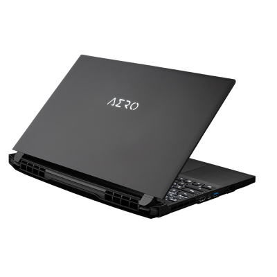 GIGABYTE AERO 5 (AERO-5_KE4-72RU614SD)