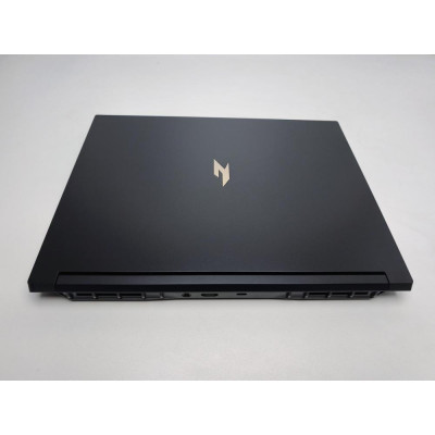Acer Nitro V 16 AI ANV16-61-R9MV (NH.U25AA.002)