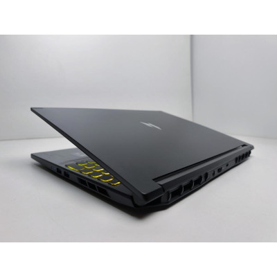 Acer Nitro V 16S ANV16S-71 (ANV16S-71-71T5) (NH.U24AA.005)