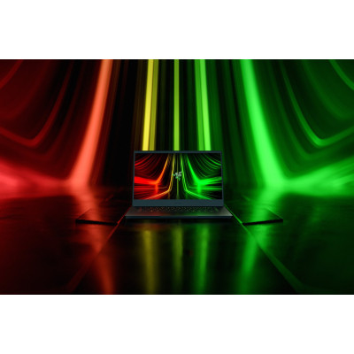 Razer Blade 14 (RZ09-0427NEA3-R3U1)