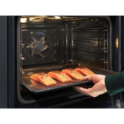 ELECTROLUX EOB7S31V