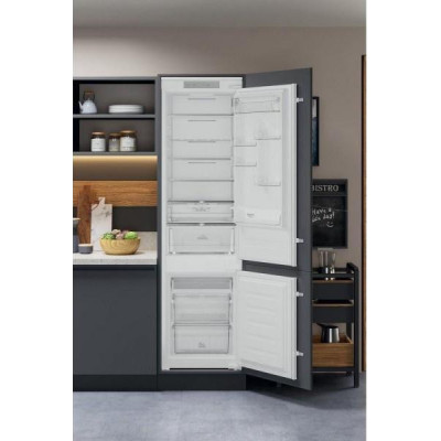 Hotpoint-Ariston HAC20T321